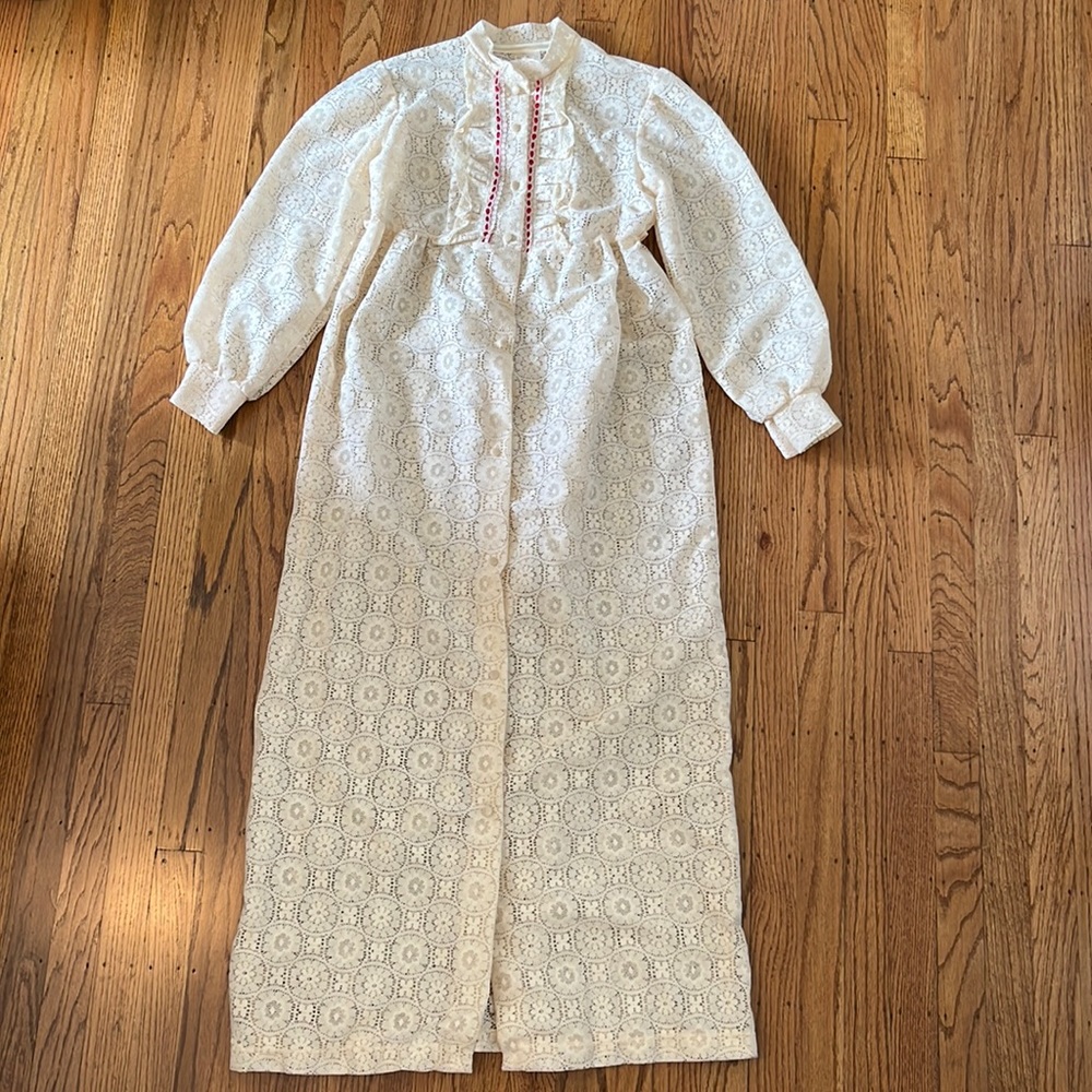 Vintage Cottagecore lace dress